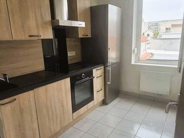 Appartement de 55m2 à louer sur Reims — photo du bien