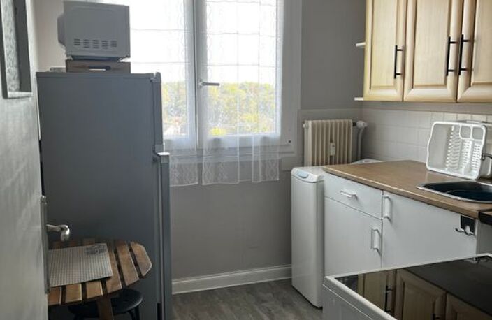 Appartement de 31m2 à louer sur Pont-Sainte-Marie — photo 4
