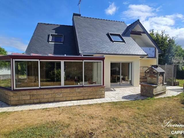 À Trégunc, une maison familiale baignée de lumière à deux pas de la mer ! — photo du bien