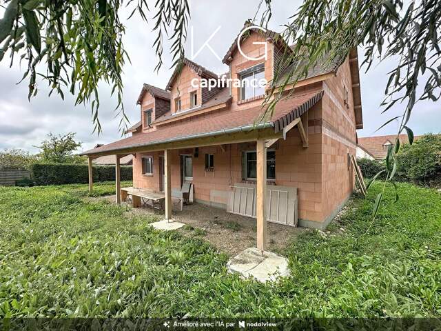 EXCLUSIVITE, à 5 minutes de Deauville, belle opportunité à Touques, maison à vendre de 220 m² sur un terrain de 800 m², la liberté de personnaliser les finitions — photo du bien