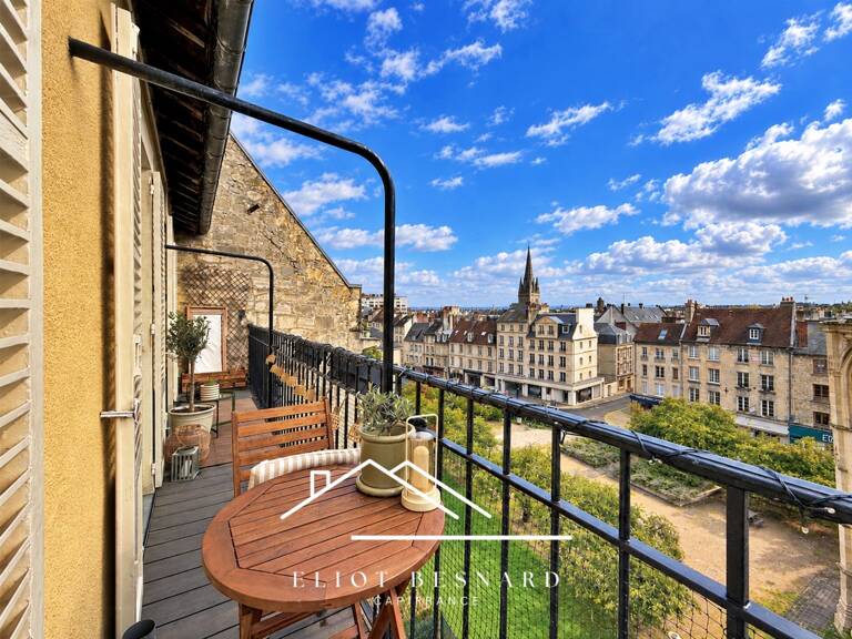 Caen – Quartier Saint-Sauveur | Appartement T2 avec espace bureau indépendant, cave et grenier — photo 1