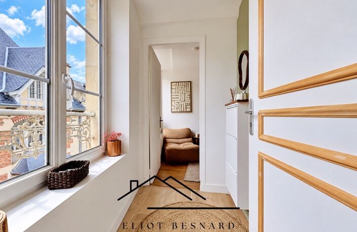 Caen – Quartier Saint-Sauveur | Appartement T2 avec espace bureau indépendant, cave et grenier — photo 2
