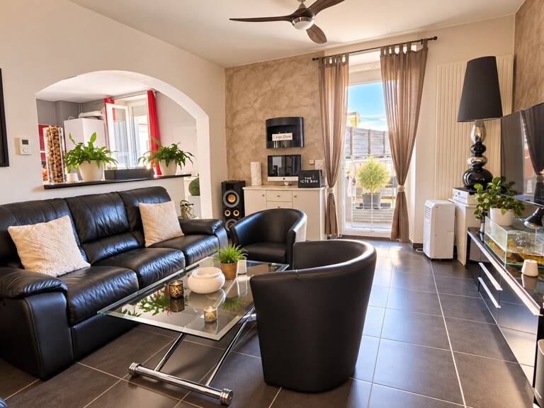 Appartement à vendre 4 pièces SCIONZIER (74) — photo 1