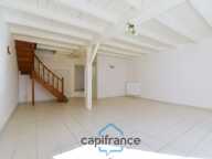 Maison à vendre 3 pièces VILLENEUVE LA COMTESSE (17)avec jardin clos de 700m² et garage — photo 4