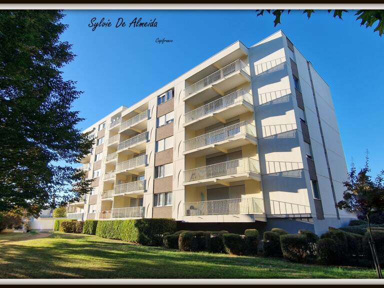 Appartement 86m² calme 2 chambres parking cave  à vendre 4 pièces MACON (71)CHARNAY — photo 1