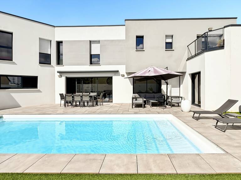 SAINT-BARTHÉLEMY-D’ANJOU – PROPRIÉTÉ CONTEMPORAINE D’EXCEPTION – PISCINE – ESPACE BIEN-ÊTRE — photo 1