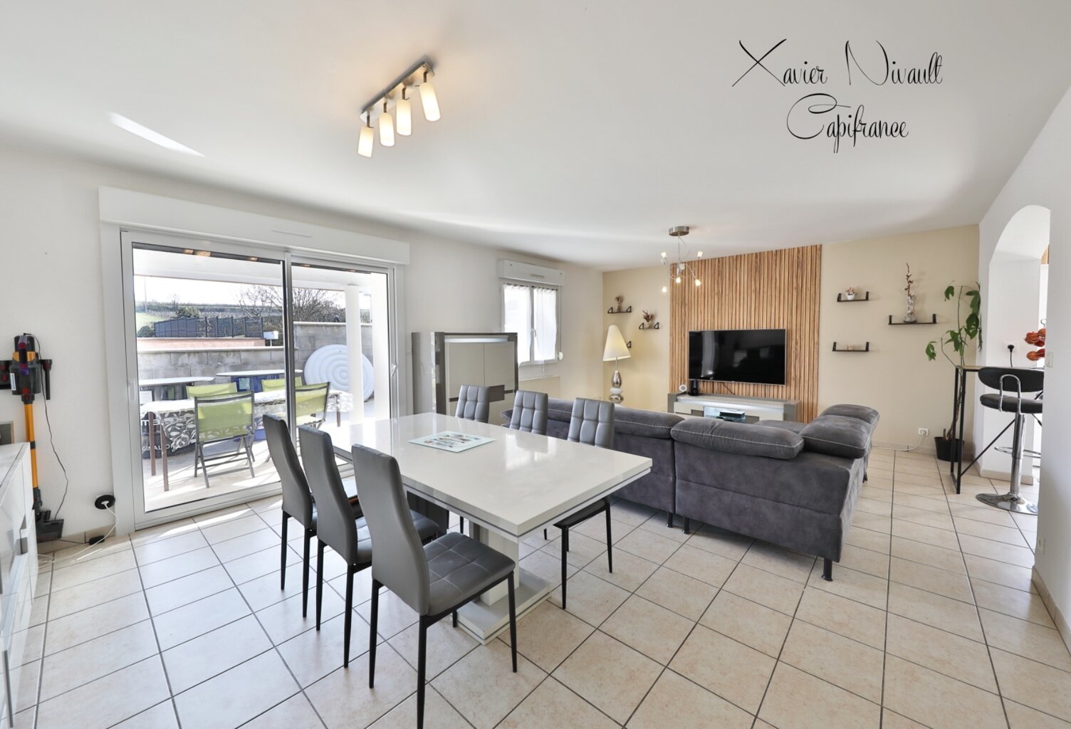 Maison à vendre 5 pièces proche de HURIGNY (71) — photo 1
