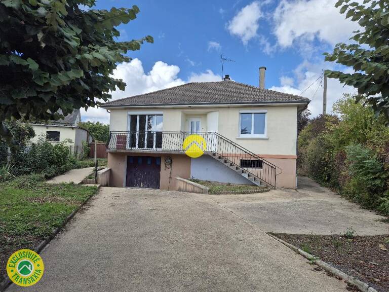 Pavillon sur sous sol — photo 1