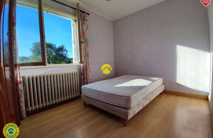 PAVILLON 69 M² SUR SOUS-SOL — photo 5
