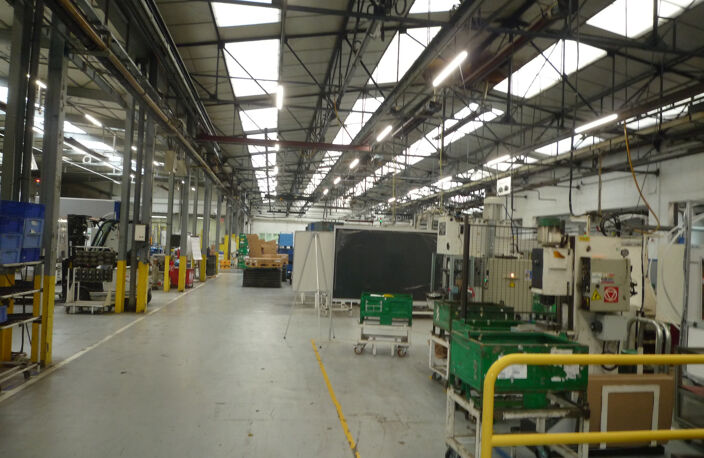 ESSOMES SUR MARNE (02) à vendre locaux industriels de 15000 m2 divibles sur 5.5 hectares dont 1 hectare de parkings 350 — photo 2