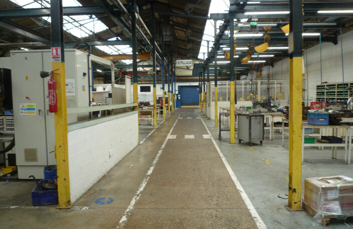 ESSOMES SUR MARNE (02) à vendre locaux industriels de 15000 m2 divibles sur 5.5 hectares dont 1 hectare de parkings 350 — photo 3