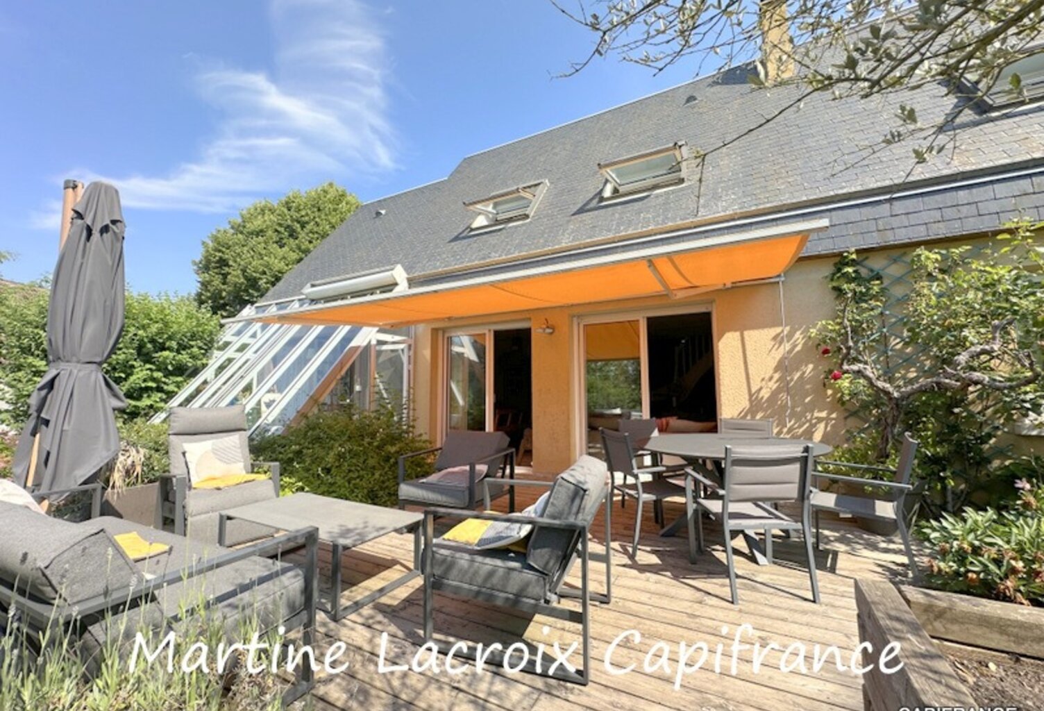Dpt SARTHE (72), à vendre CHERRÉ-AU - PROPRIÉTÉ  P7 de 143 m² - Terrain de 3998 M² — photo 1