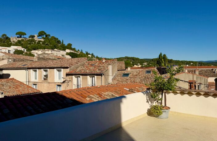 Clermont-l’Hérault (34) – Appartement 4 pièces avec grande terrasse et vue panoramique — photo 2