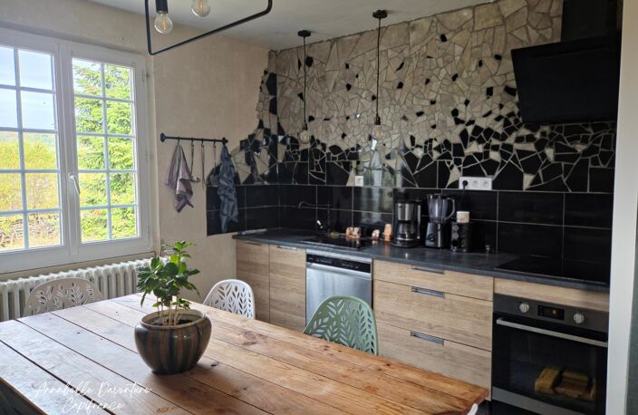 ✨ Évasion  au Villars (71) – Maison 5 pièces lumineuse avec sous-sol complet — photo 3