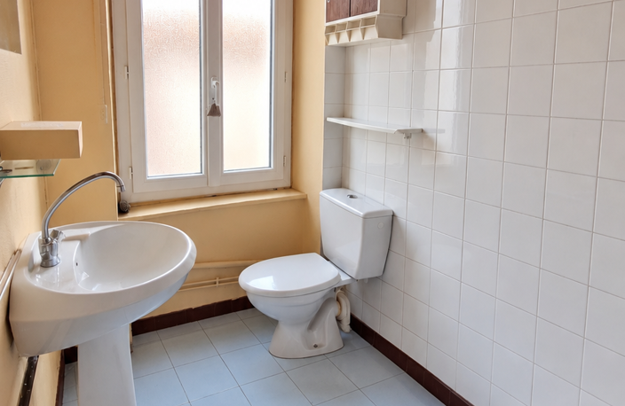 Maison de ville 95 m2   4 chambres   Climatisation   Olonzac — photo 4