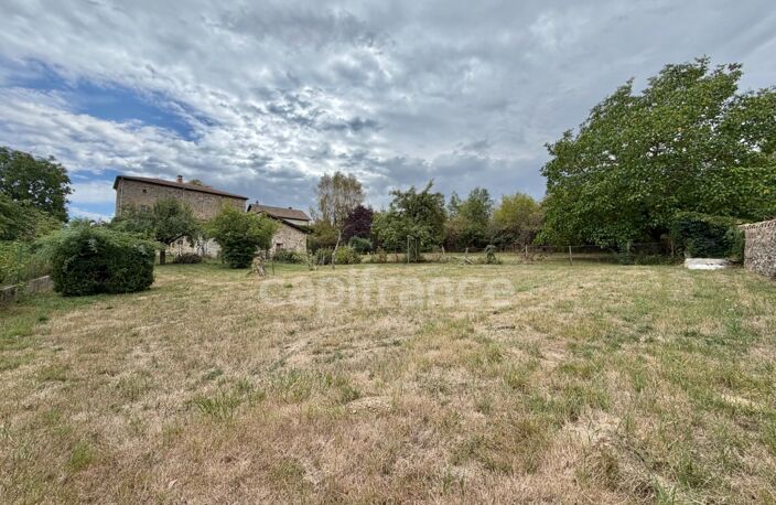 MAISON EN PIERRE DE 150 M2, COMBLES AMÉNAGEABLES DE 75 M2, 4 CHAMBRES, GARAGE DE 40 M2, TERRAIN DE 2 000 M2 + 9 383 M2 EN FERMAGE, PUITS, FIBRE OPTIQUE, CAVES, GROS TRAVAUX À PRÉVOIR — photo 5