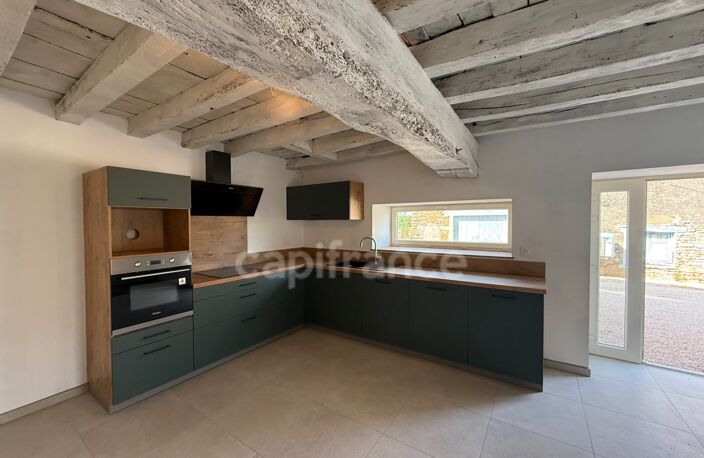 Le charme de l’ancien, le confort du moderne – Maison rénovée de 124 m² à Saint-Maurice-de-Satonnay — photo 5