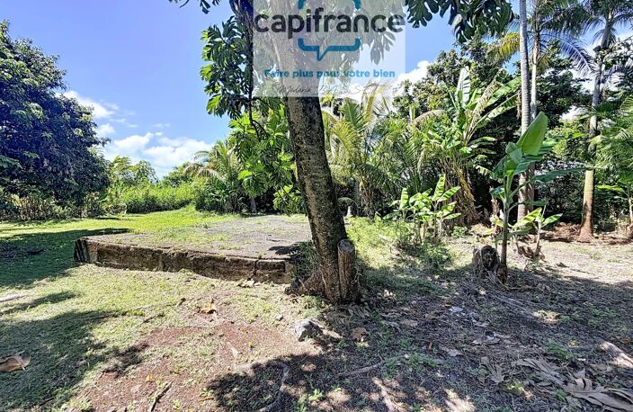 TERRAIN 1 270 M² AVEC PERMIS DE CONSTRUIRE POUR 2 MAISONS ! (974) SAINTE-ANNE — photo 2