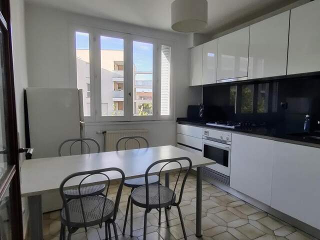 114 avenue Roger Salengro Villeurbanne 69100 - T3 Meublé - 990€CC — photo du bien
