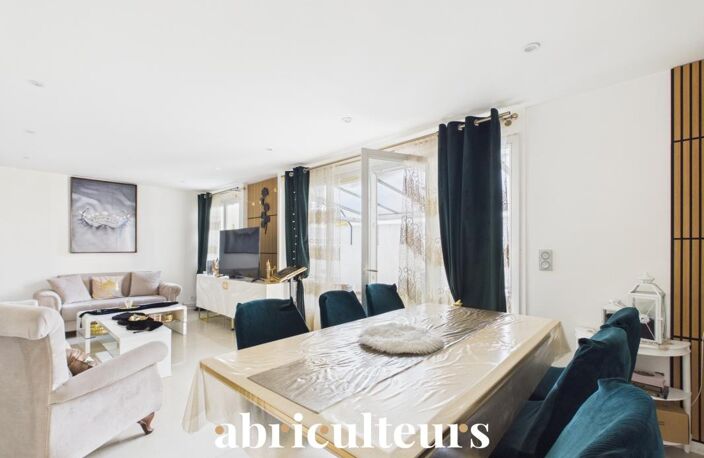 Maison familiale de plain pied - 5 chambres - 134 m²  - avec jardin, terrasse et 3 stationnements — Bezons — photo 4
