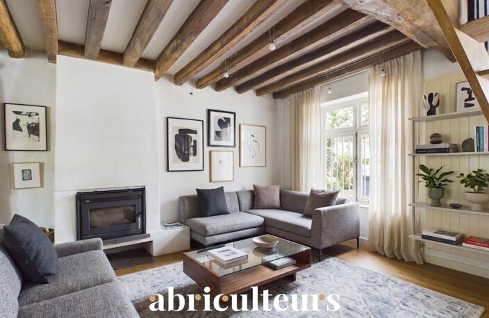 Maison Historique de Charme 103 m² – Cour Pavée & Terrasse – en vente à Le Pecq (78230) — photo 2