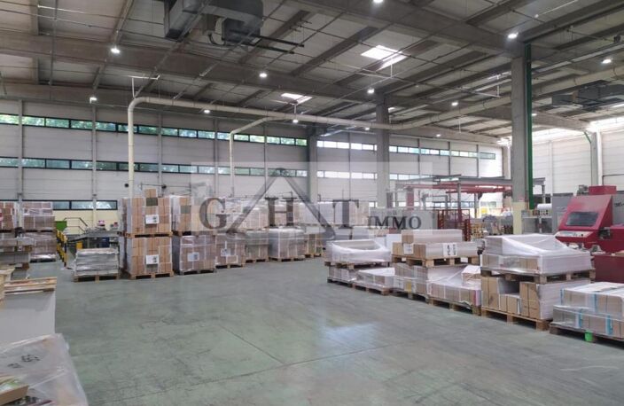 EXCLUSIVITE 3500 m² entrepot bureaux à vendre à LOGNES — photo 4