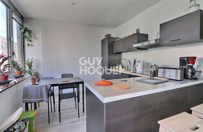 T5 traversant de 90m² - Quai du Rhône / Général Frère — photo 2