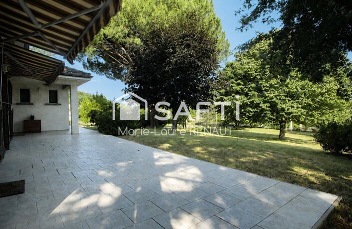 Maison familiale avec parc arboré et grand sous-sol — photo 2