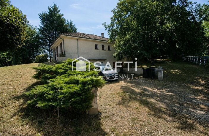 Maison familiale avec parc arboré et grand sous-sol — photo 4