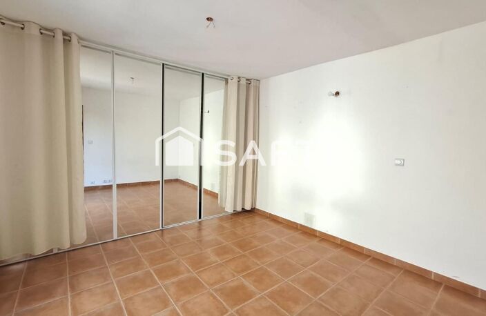 CADOLIVE MAISON T2 DE 70m²  A FINIR D'AMENAGER AVEC TERRAIN DE 140m² — photo 2