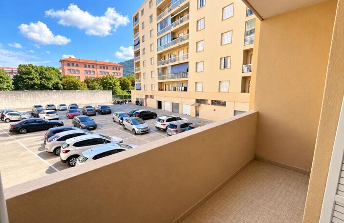 Bel appartement 4 pièces traversant de 82m2 avec à Nice Pasteur — photo 3
