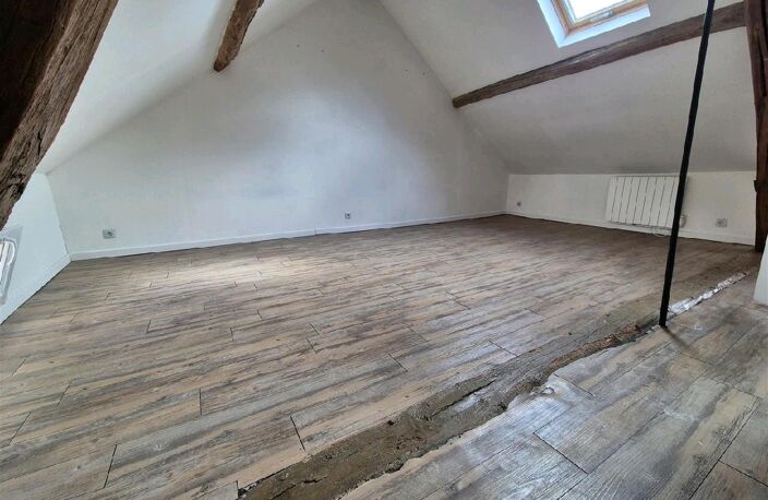 Location appartement 3 pièces 54 m² à Viarmes (95270) — photo 2