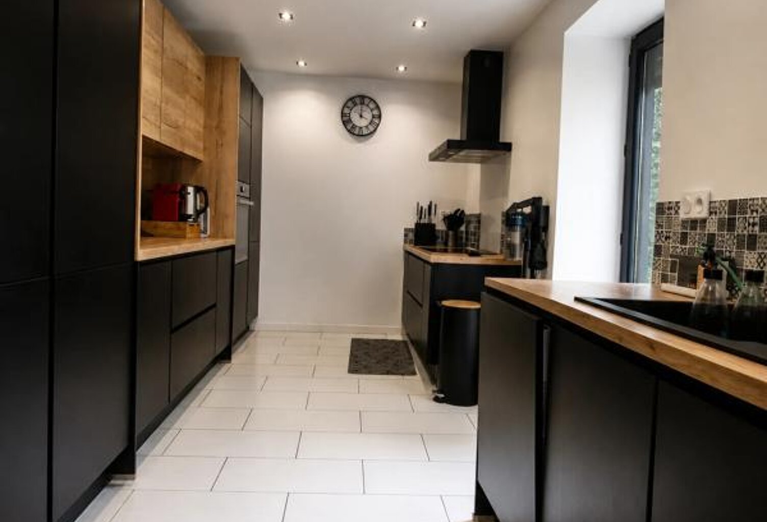 À VENDRE – BELLE PROPRIÉTÉ AVEC GÎTE – RÉAUP-LISSE – — photo 1