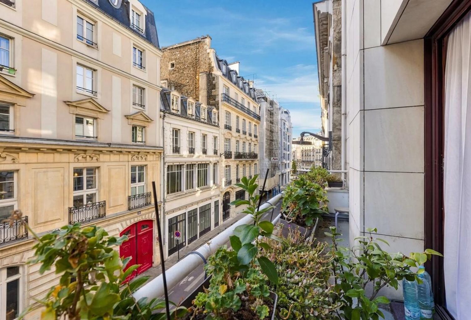 Appartement 2 pièces de 39 m² situé à Paris centre — photo 1