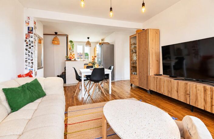 Appartement T3 de 56 m² à Nantes Toutes-Aides — photo 2