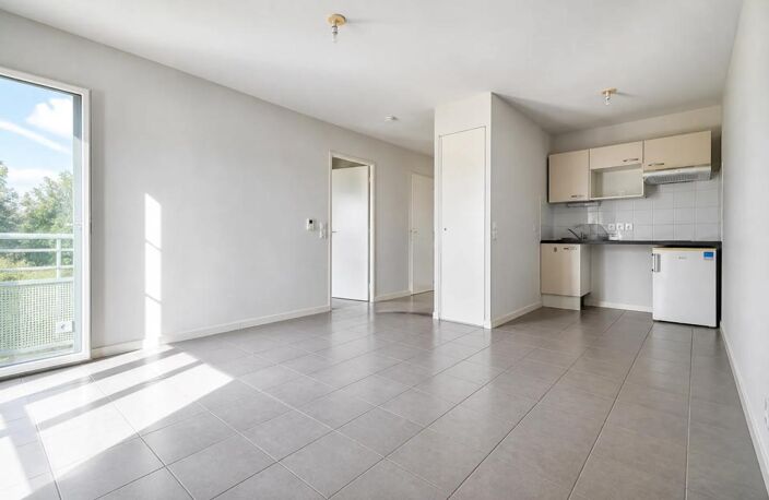 Appartement de 2 pièces de 42 m² à Bègles — photo 2