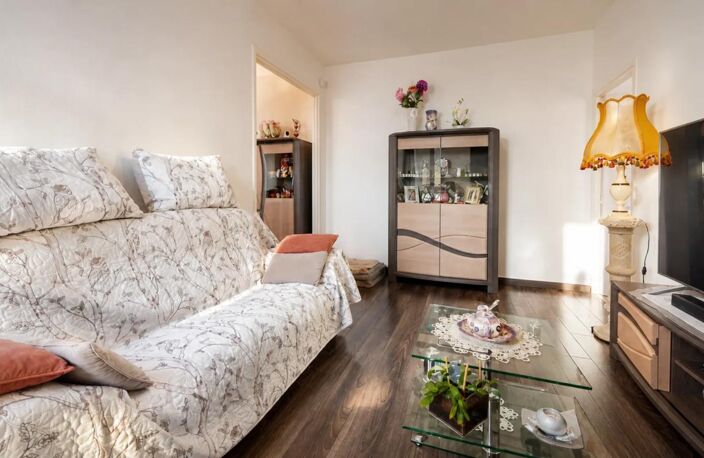 Appartement de 3 pièces de 45 m² à Drancy — photo 2