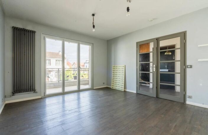 Maison de 6 pièces de 150 m² à Bobigny — photo 2