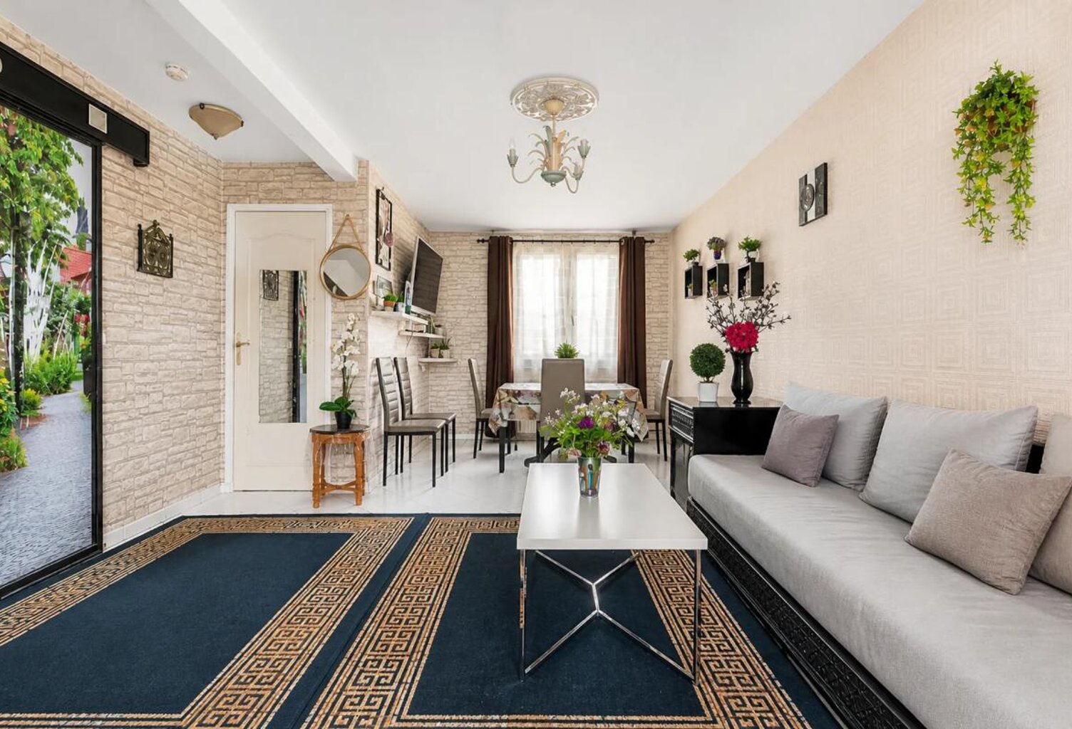 Appartement de 4 pièces de 84 m² à Aulnay-sous-Bois — photo 1