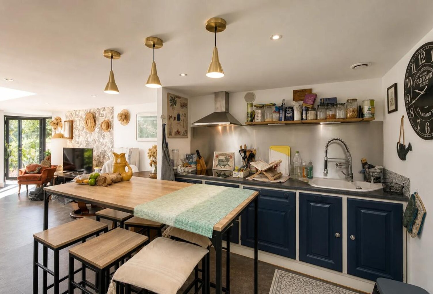 Ensemble immobilier de 8 pièces 141 m² à Dompierre-sur-Mer — photo 1