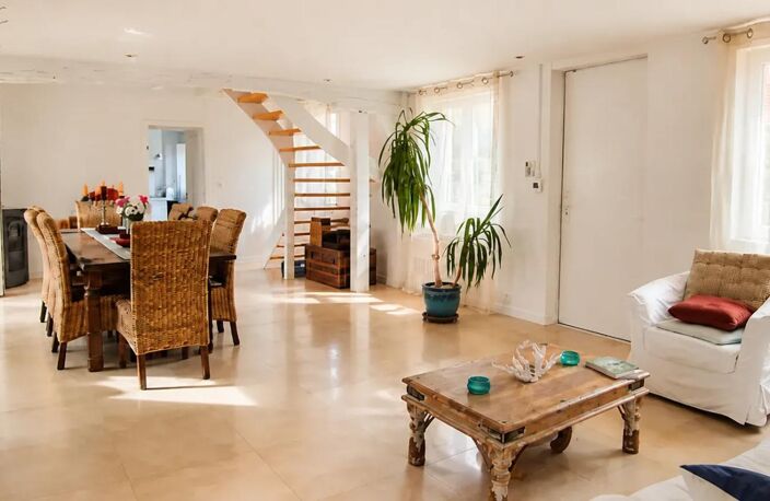 Maison de 6 pièces de 145 m² à Saint-Just-en-Chaussée — photo 2