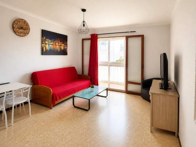 Charmant studio avec loggia à 600 mètres des plages — photo du bien