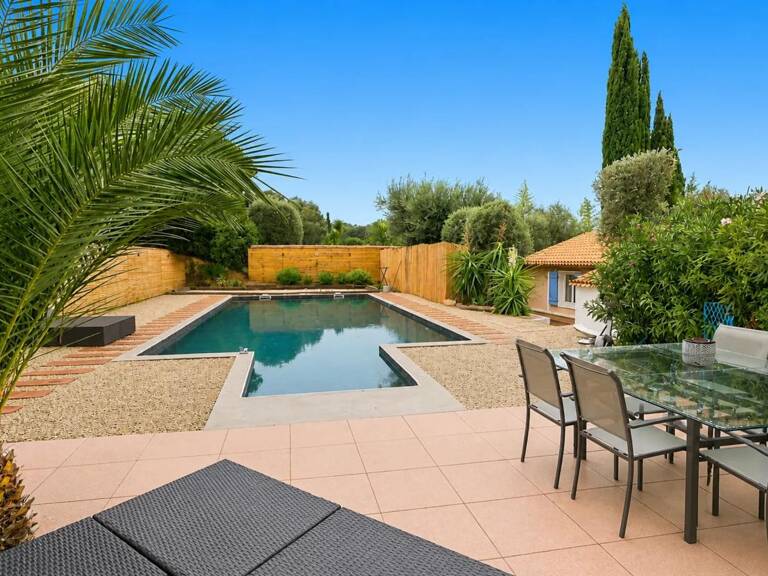Maison de 6 pièces de 160 m² à Sanary-sur-Mer avec piscine — photo 1