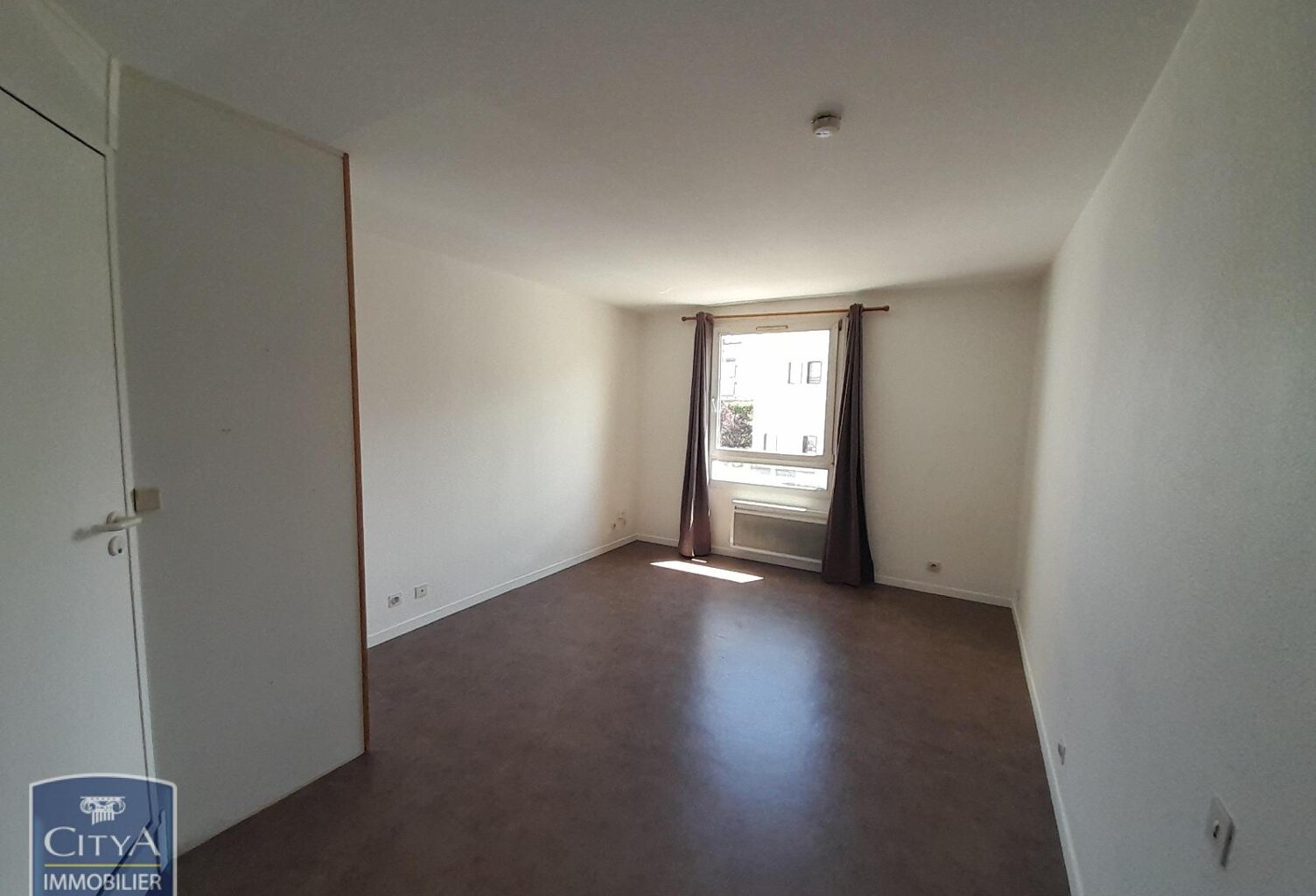 Location appartement 1 pièce 19 m² à Chambéry (73000) — photo 1