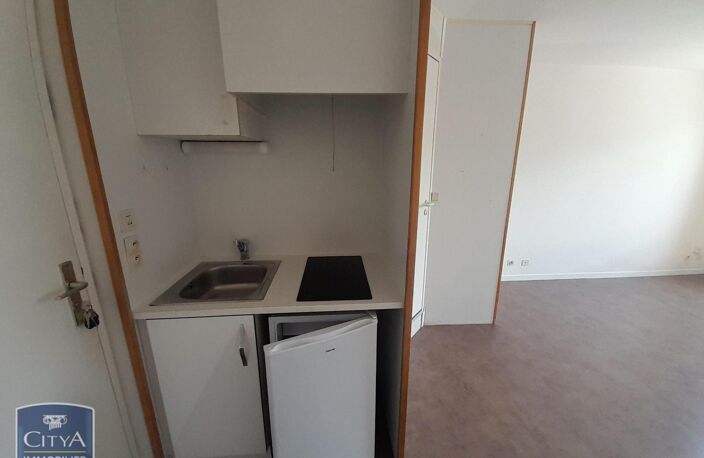 Location appartement 1 pièce 19 m² à Chambéry (73000) — photo 4