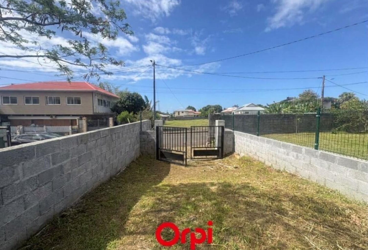 🏡 À VENDRE – TERRAIN CONSTRUCTIBLE À BRAS DES CHEVRETTES, SAINT-ANDRÉ — photo 1