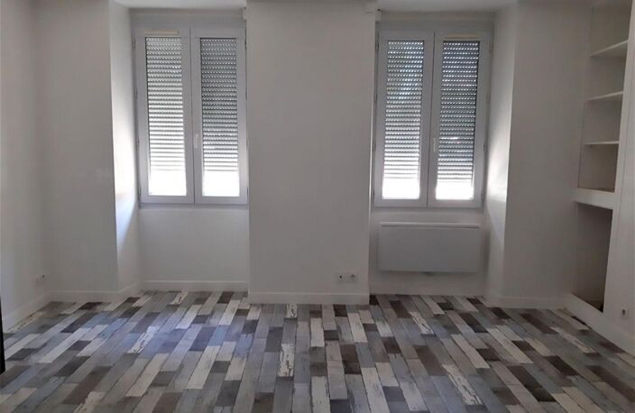 Appartement rez-de-chaussée proche centre Lorris — photo 3