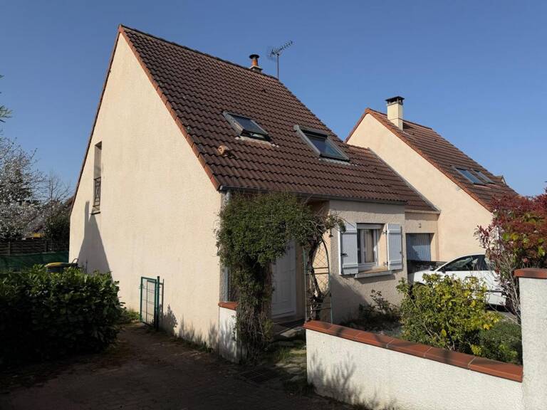 Maison À Vendre — photo 1