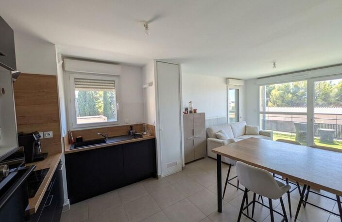 Appartement T3 de 65m2 avec grande terrasse Morières — photo 3