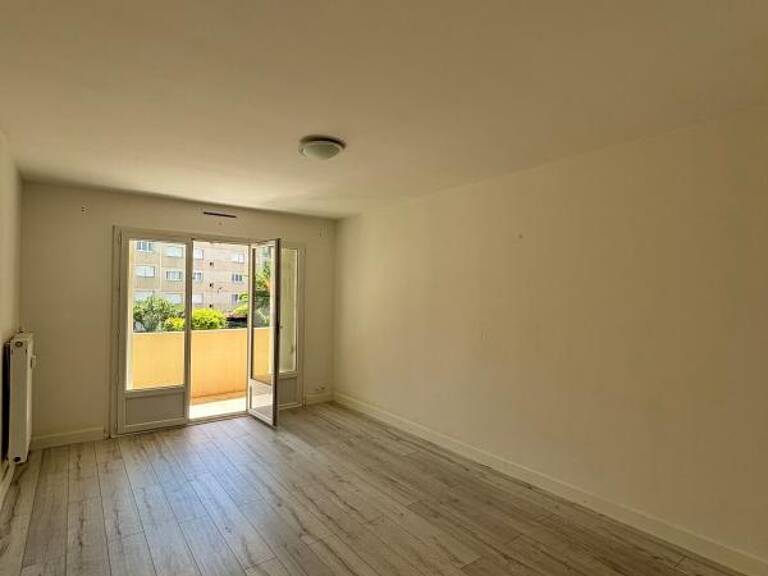 Appartement À Louer T1 Toulon — photo 1